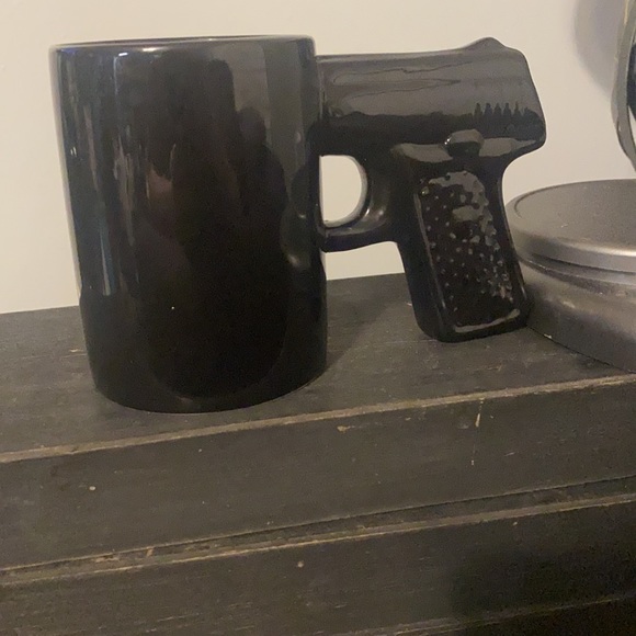 New in Box Caliber Gun Mug - Picture 4 of 6